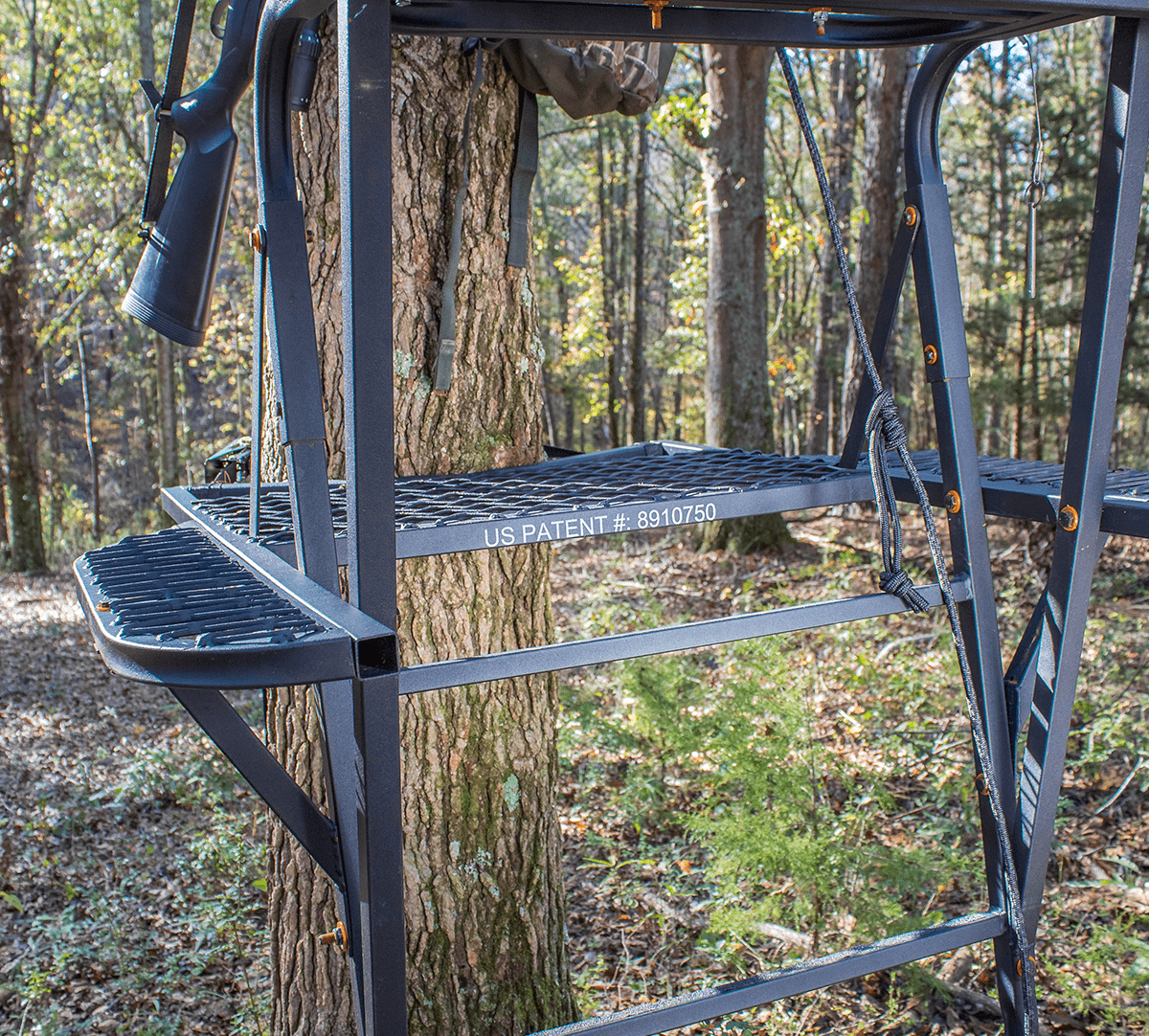 Bow Hunting Tree Stand | Skunk Ape Tree Stands | 360 Swivel Tree Stand