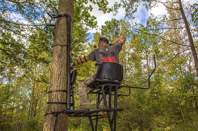 Tree Stand With Removeable Rails